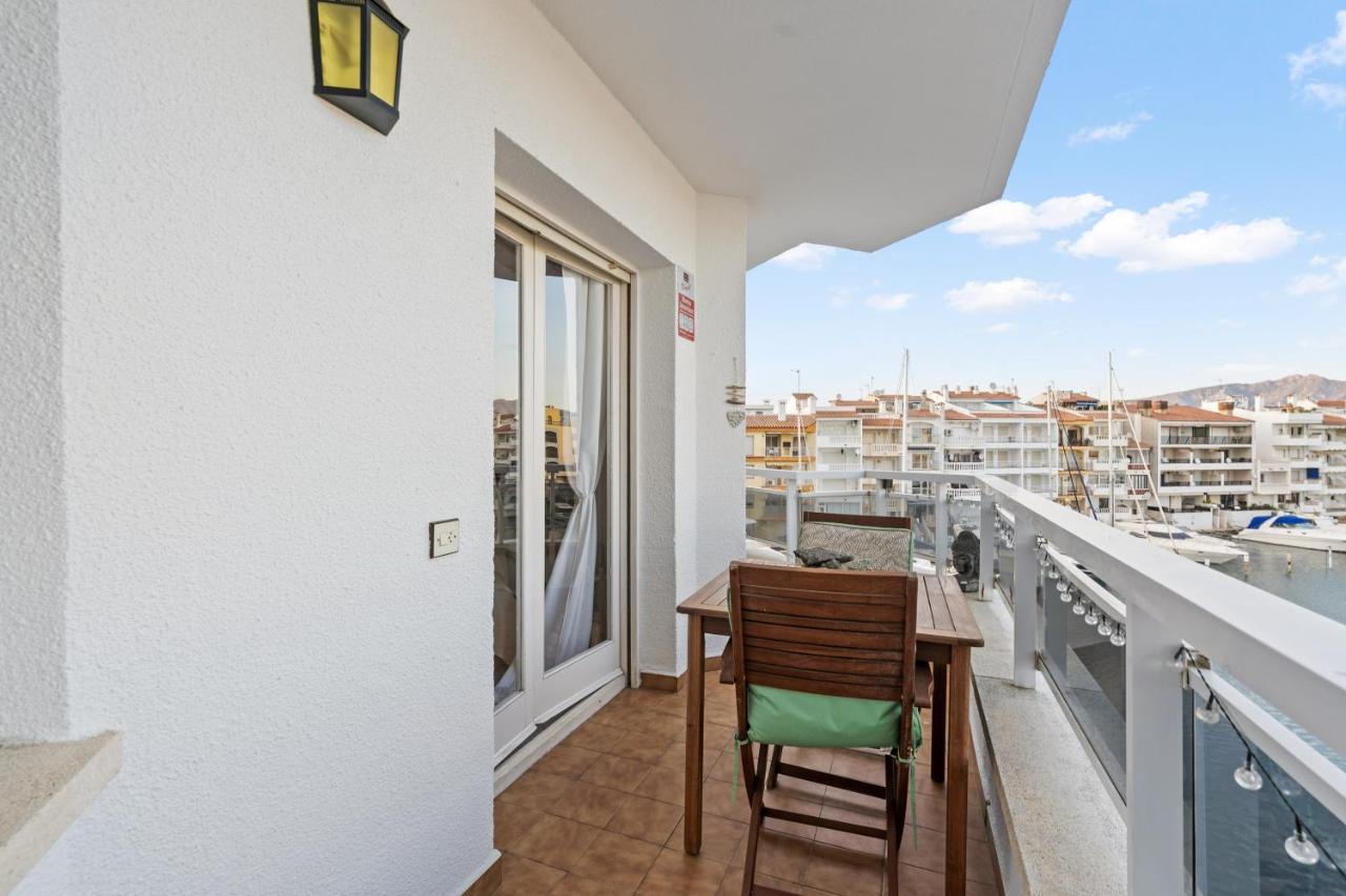 Welcs Apartamento 055 Emp Con Terraza Y Vistas Al Canal Empuriabrava Esterno foto